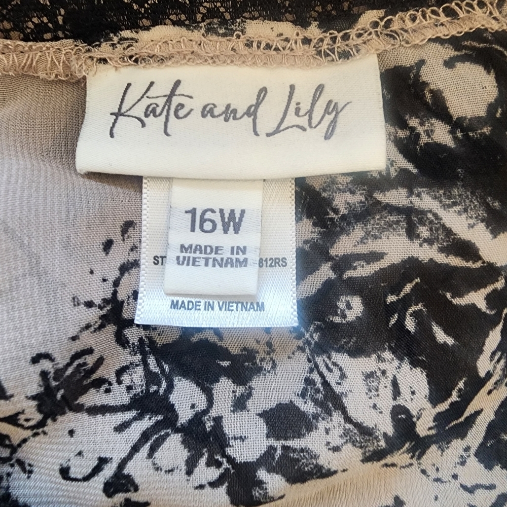 Kate and Lily Black Floral Dress 16W Flutter Sleeve Smocked Waist Boho EUC - Picture 9 of 11